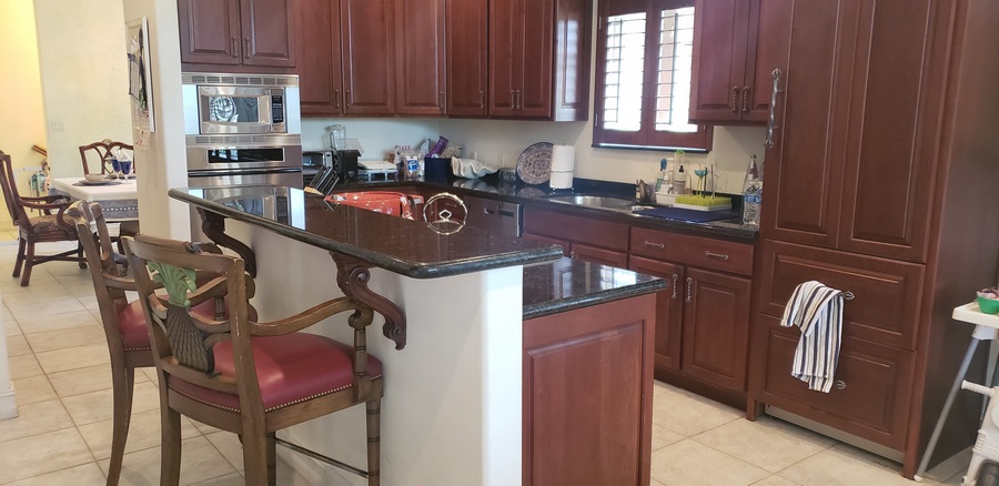 kitchen Breakfast Bar